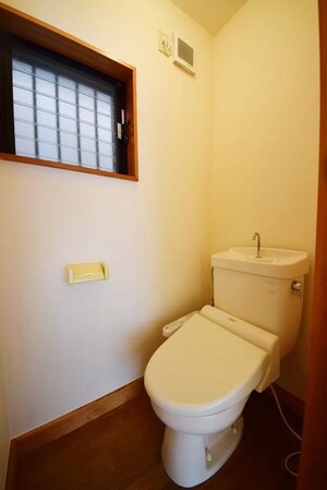 中央コータース二番館の物件内観写真